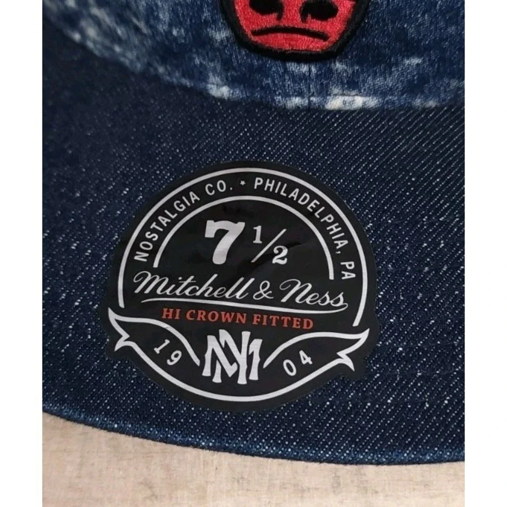 Chicago Bulls NBA Mitchell & Ness‎ Dynasty HI Crown Fitted Mens Hat 7 1/2